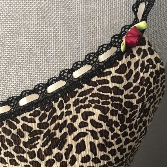 Nanette Lepore beautiful crepe silk dress. - Picture 3 of 6